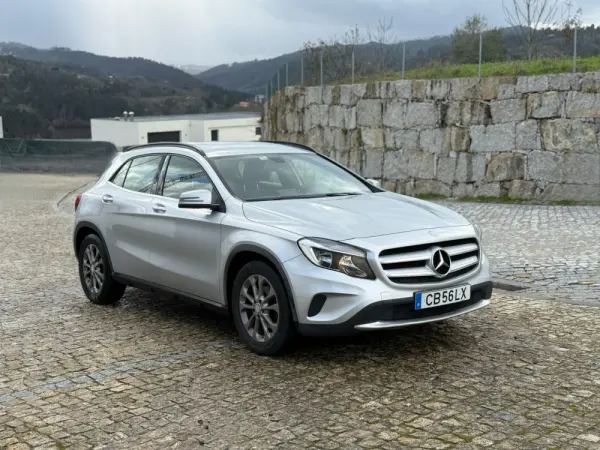 Mercedes-Benz GLA 180 d Style Aut. 4