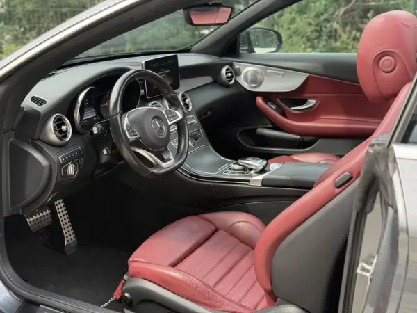 Mercedes-Benz C 220 d Cabrio 9G-Tronic AMG Line 15
