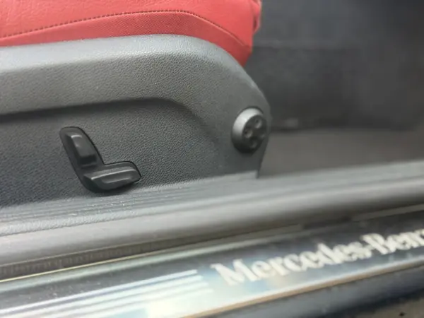 Mercedes-Benz C 220 d Cabrio 9G-Tronic AMG Line 22