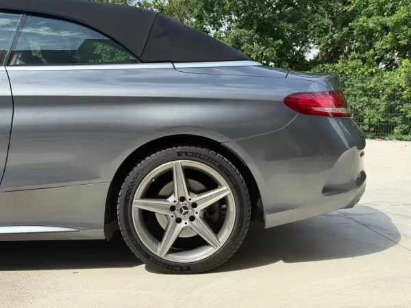 Mercedes-Benz C 220 d Cabrio 9G-Tronic AMG Line 7