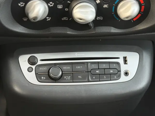 Renault Twingo 1.2 16V Dynamique 11