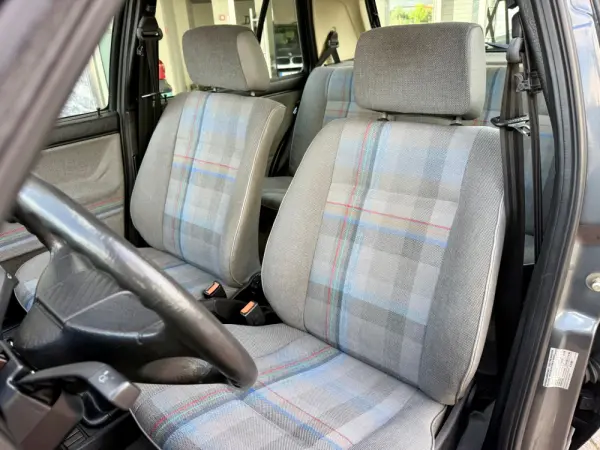 Volkswagen Golf 1.3 GL 7