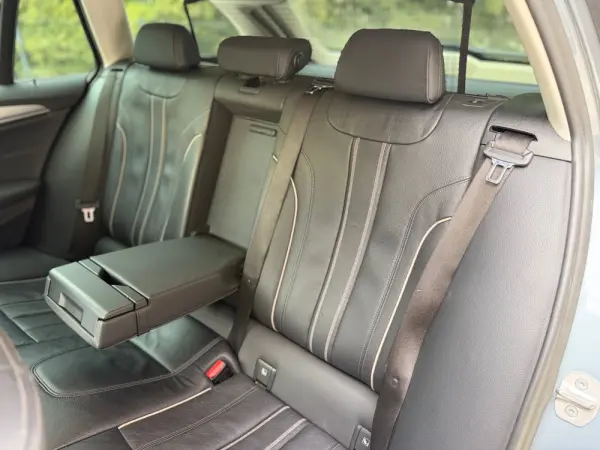 BMW 520 d Line Luxury Auto 19