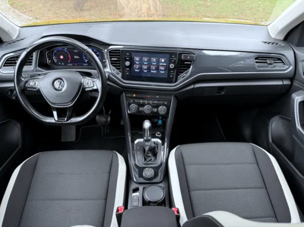Volkswagen T-Roc 2.0 TDI Sport DSG 4Motion 16