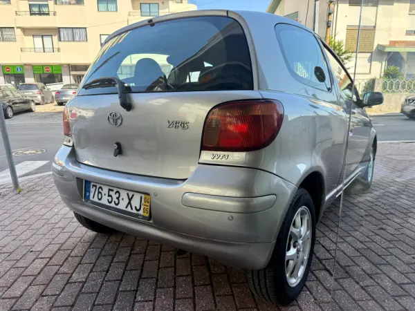 Toyota Yaris 1.0 Sol MMT AC 3