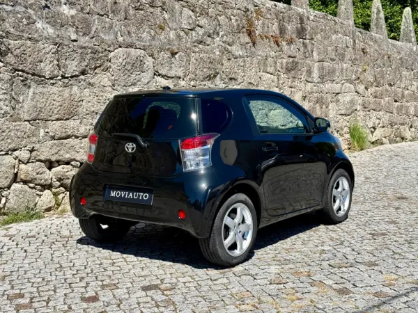 Toyota iQ 1.33 VVT-i 2 MultiDrive EP+NAVI+Bluetooth 7