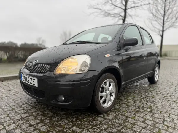 Toyota Yaris 1.0 Sol AC 7