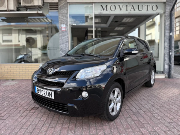 Toyota Urban Cruiser 1.4 D-4D High Pack +NAVI 16