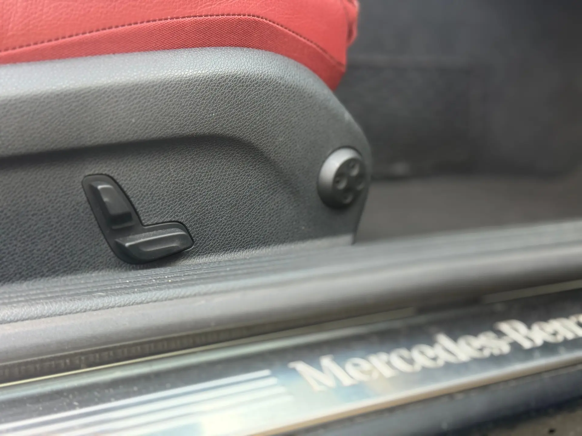 Mercedes-Benz C 220 d Cabrio 9G-Tronic AMG Line 22