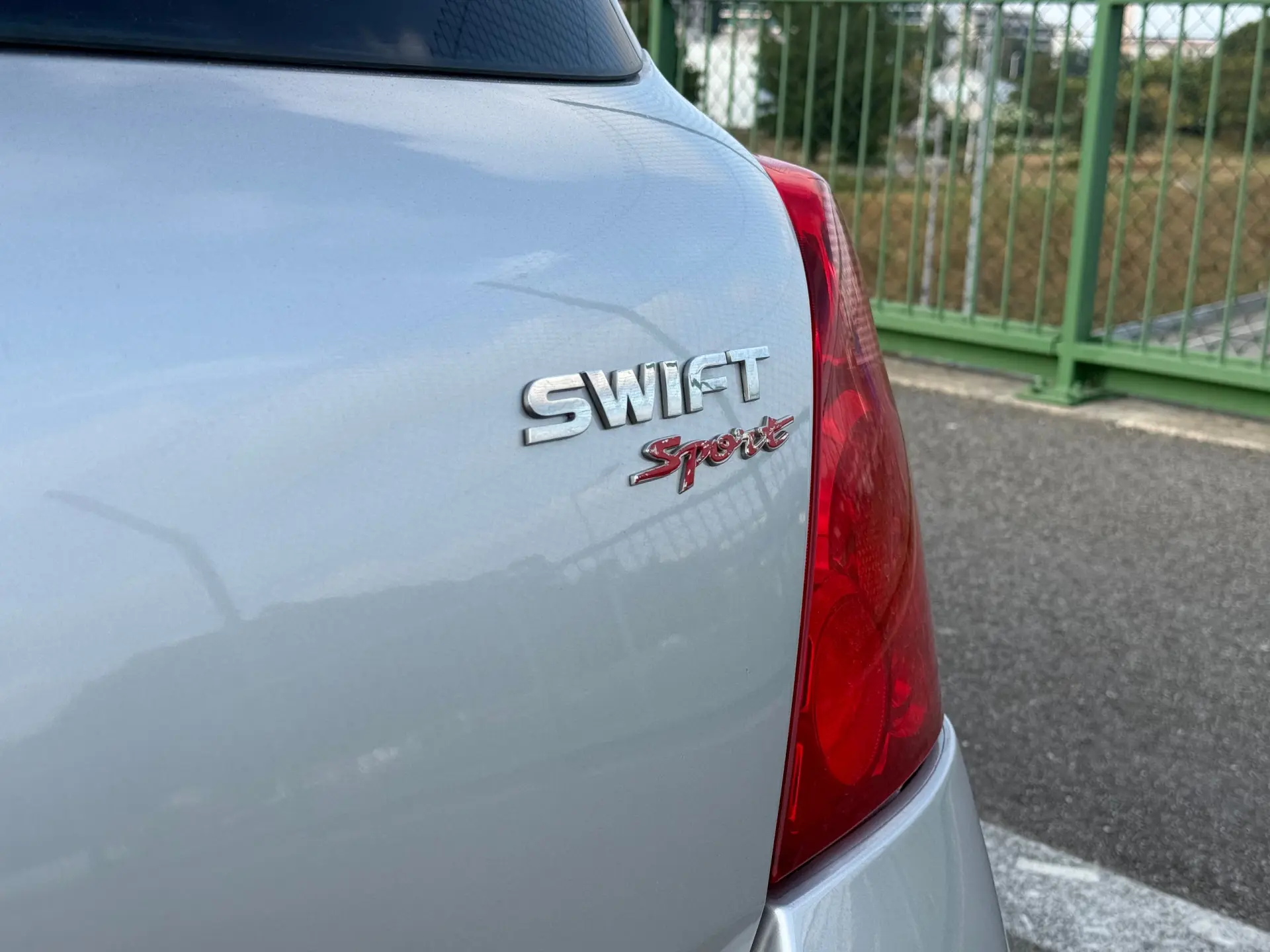 Suzuki Swift 1.6 VVT Sport 18