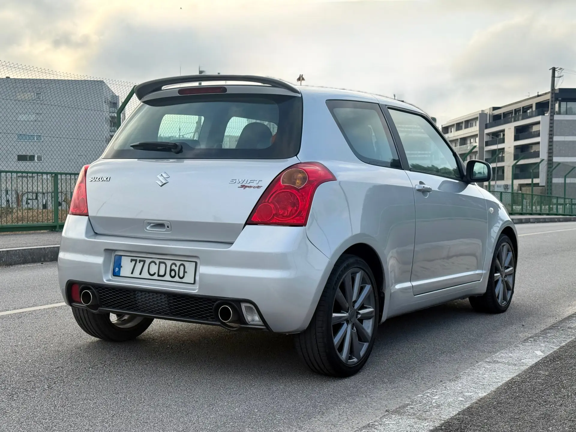 Suzuki Swift 1.6 VVT Sport 6