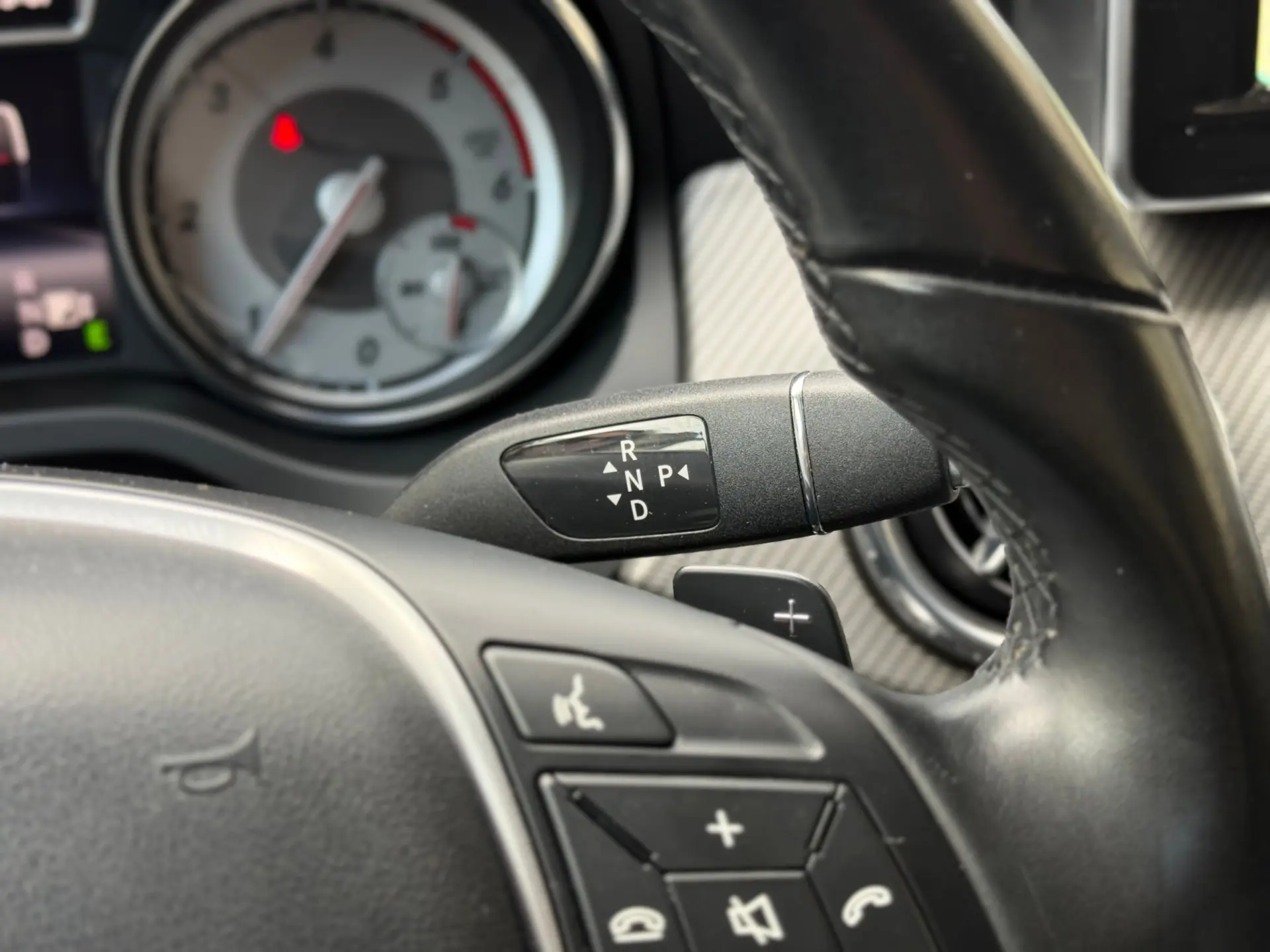 Mercedes-Benz GLA 180 d Style Aut. 15