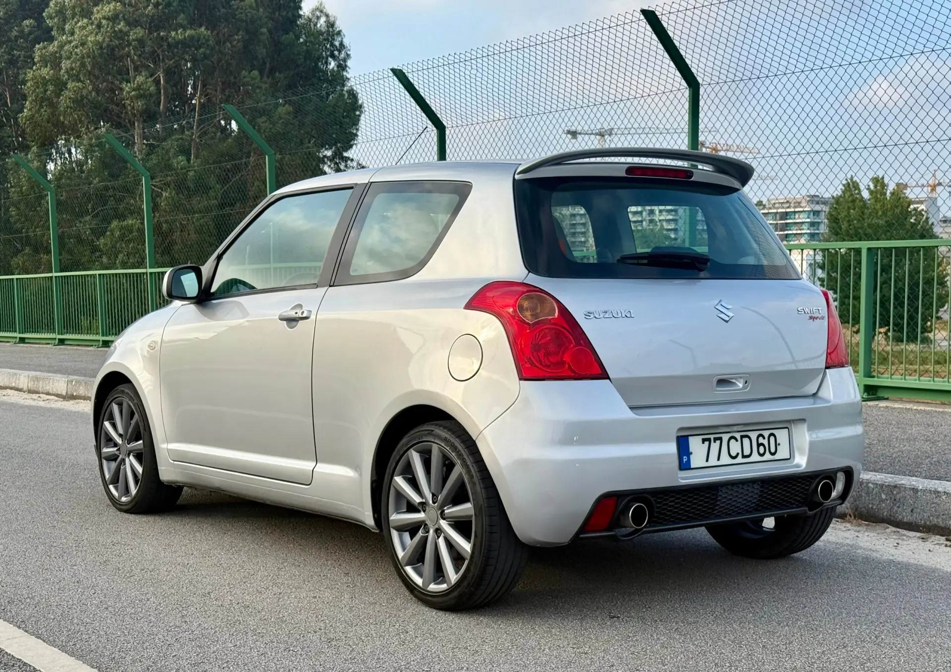 Suzuki Swift 1.6 VVT Sport 2