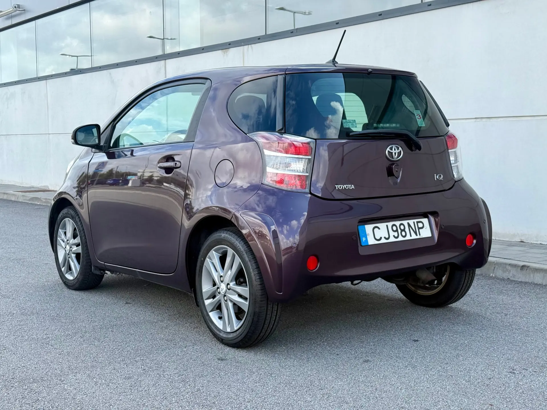 Toyota iQ 1.33 VVT-i 2 MultiDrive EP+NAVI+Bluetooth 2