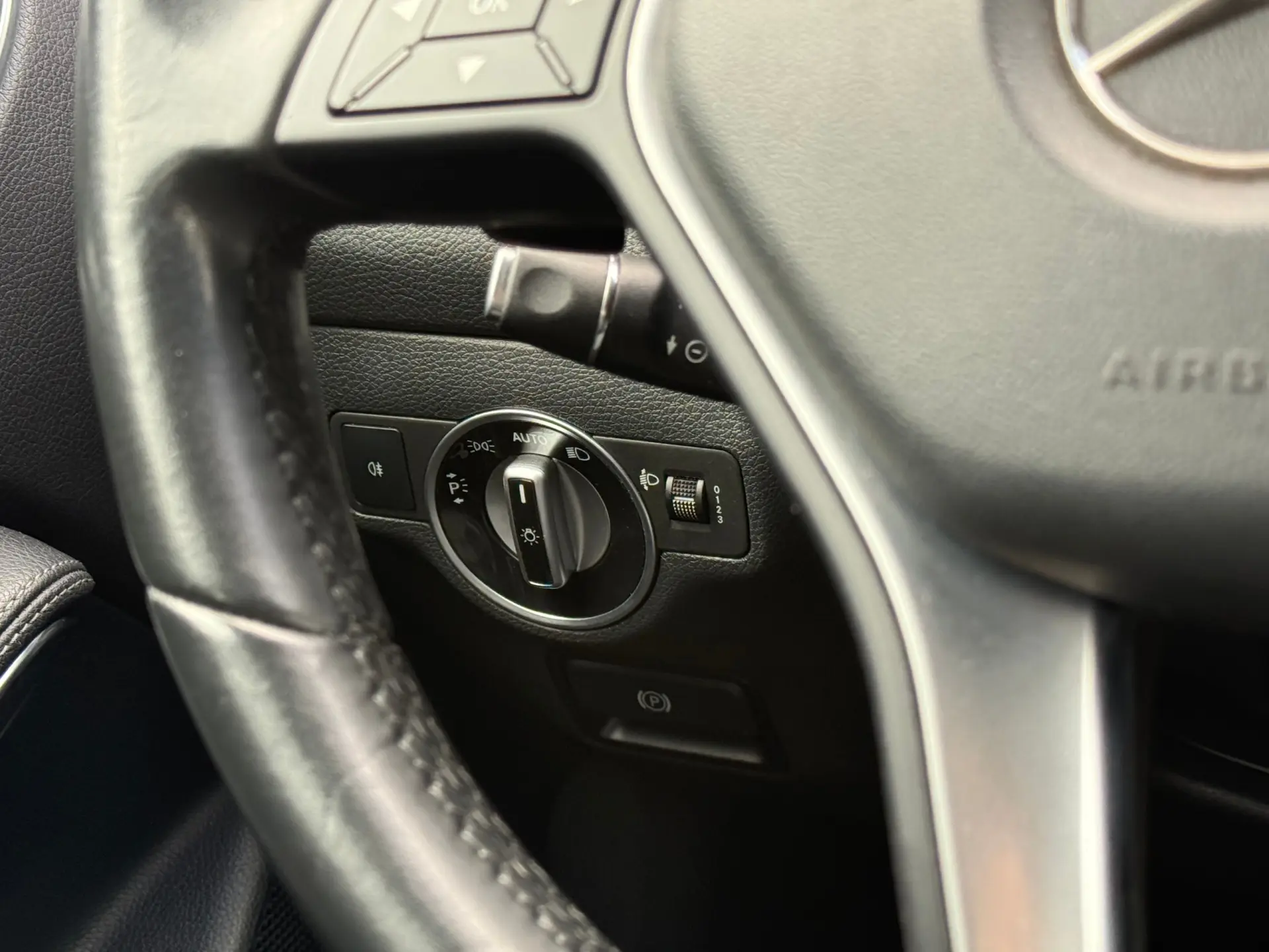 Mercedes-Benz GLA 180 d Style Aut. 13