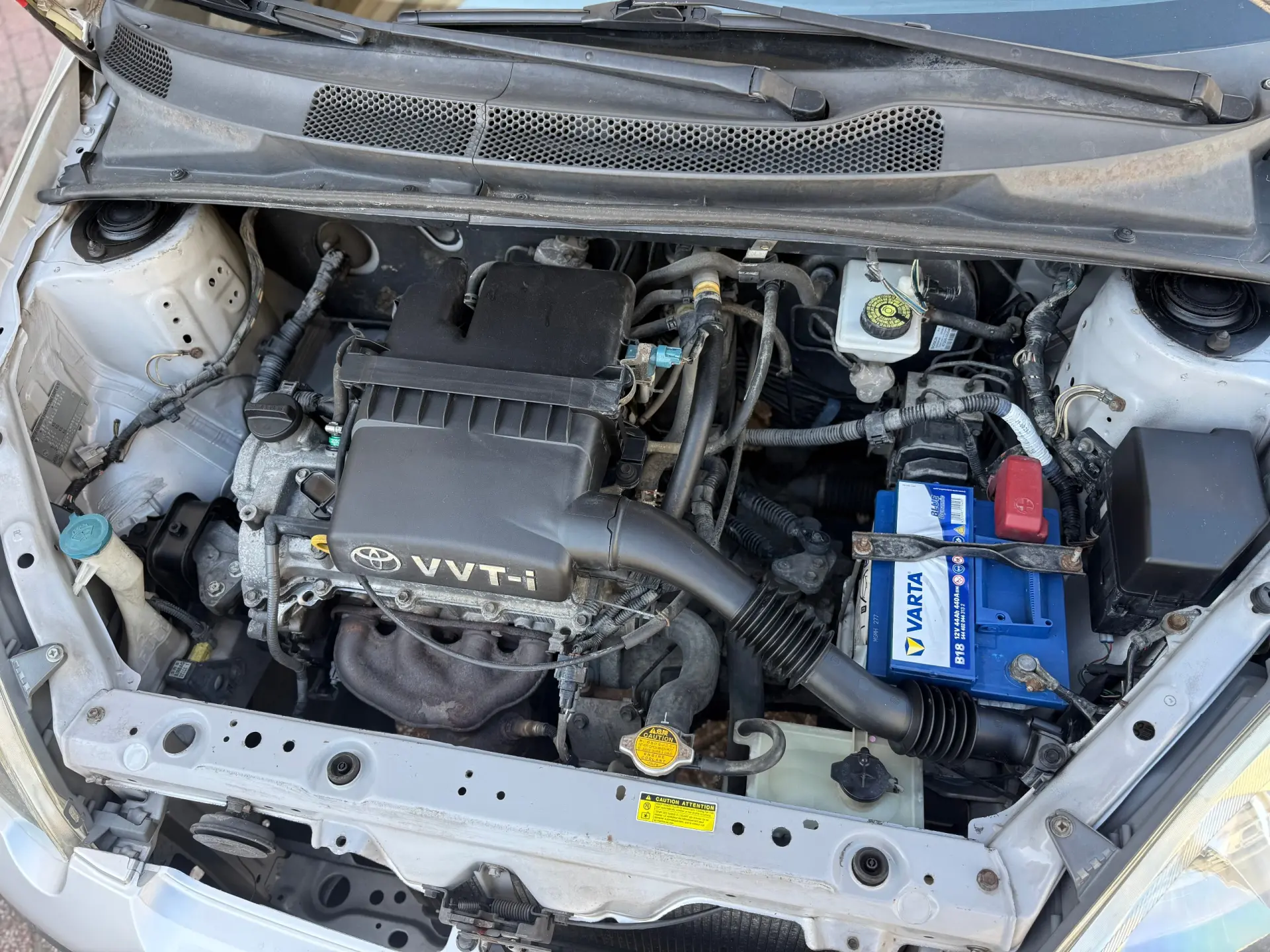 Toyota Yaris 1.0 Luna ABS+CD 13