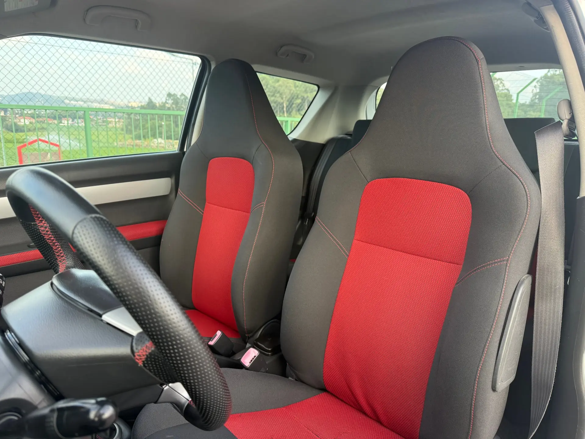 Suzuki Swift 1.6 VVT Sport 9