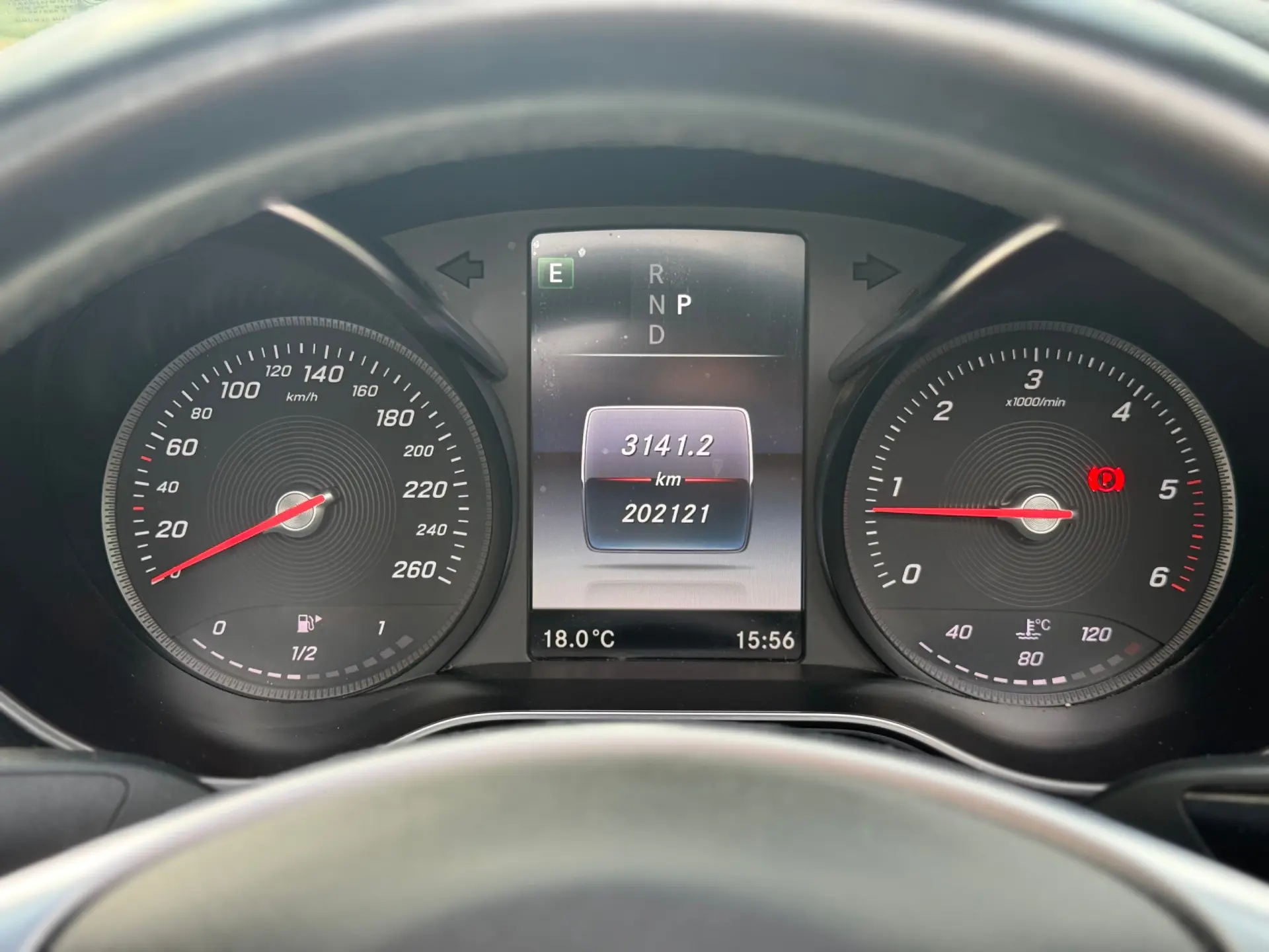 Mercedes-Benz C 220 d Cabrio 9G-Tronic AMG Line 19