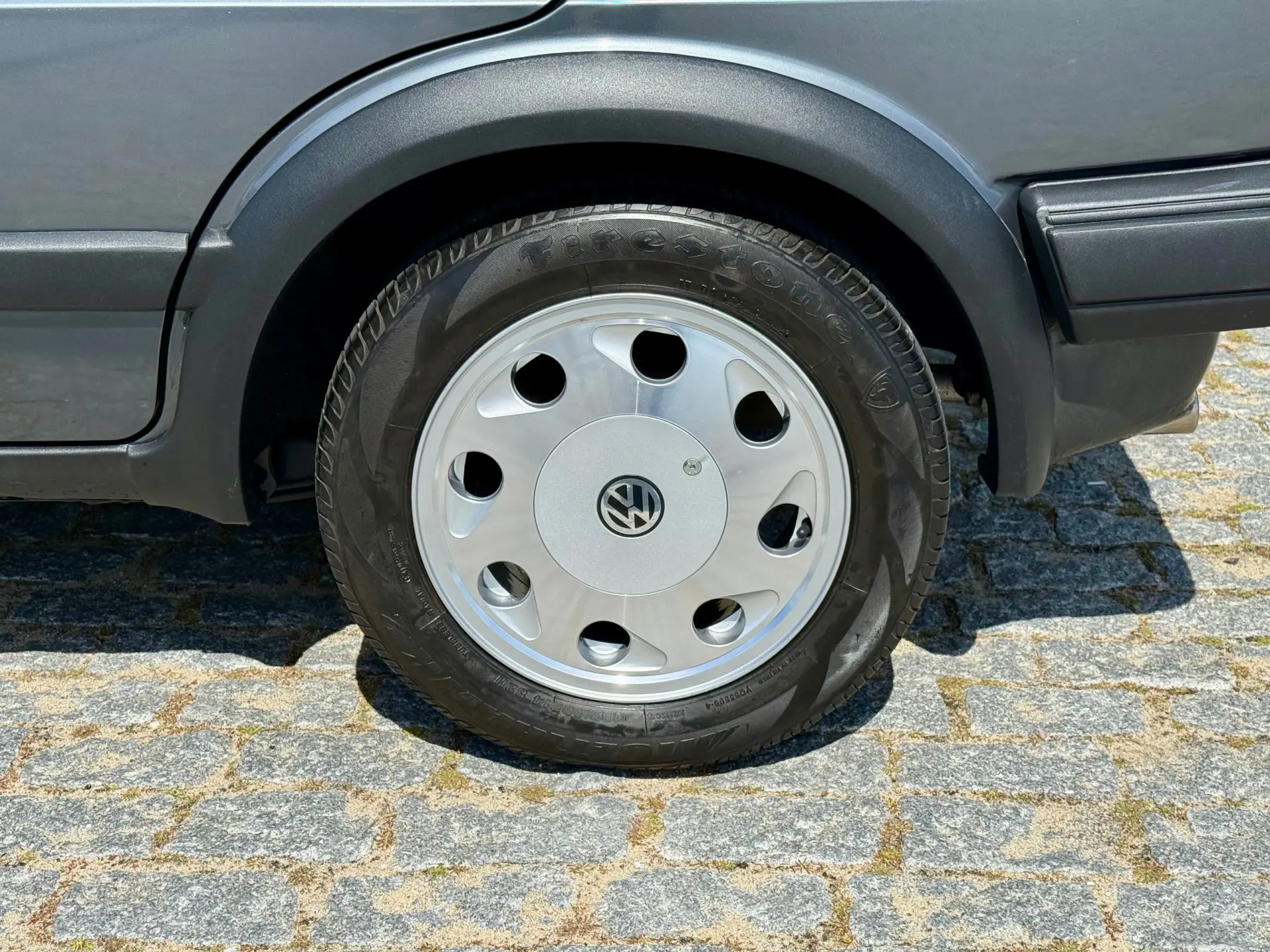 Volkswagen Golf 1.3 GL 6