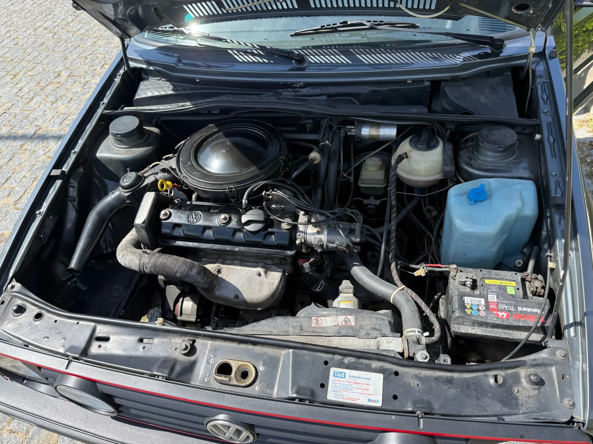 Volkswagen Golf 1.3 GL 27