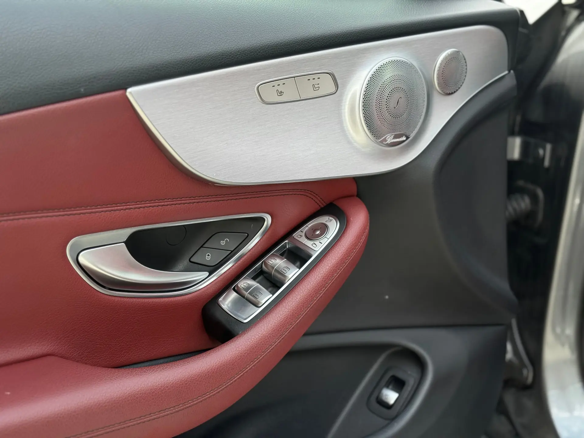 Mercedes-Benz C 220 d Cabrio 9G-Tronic AMG Line 24