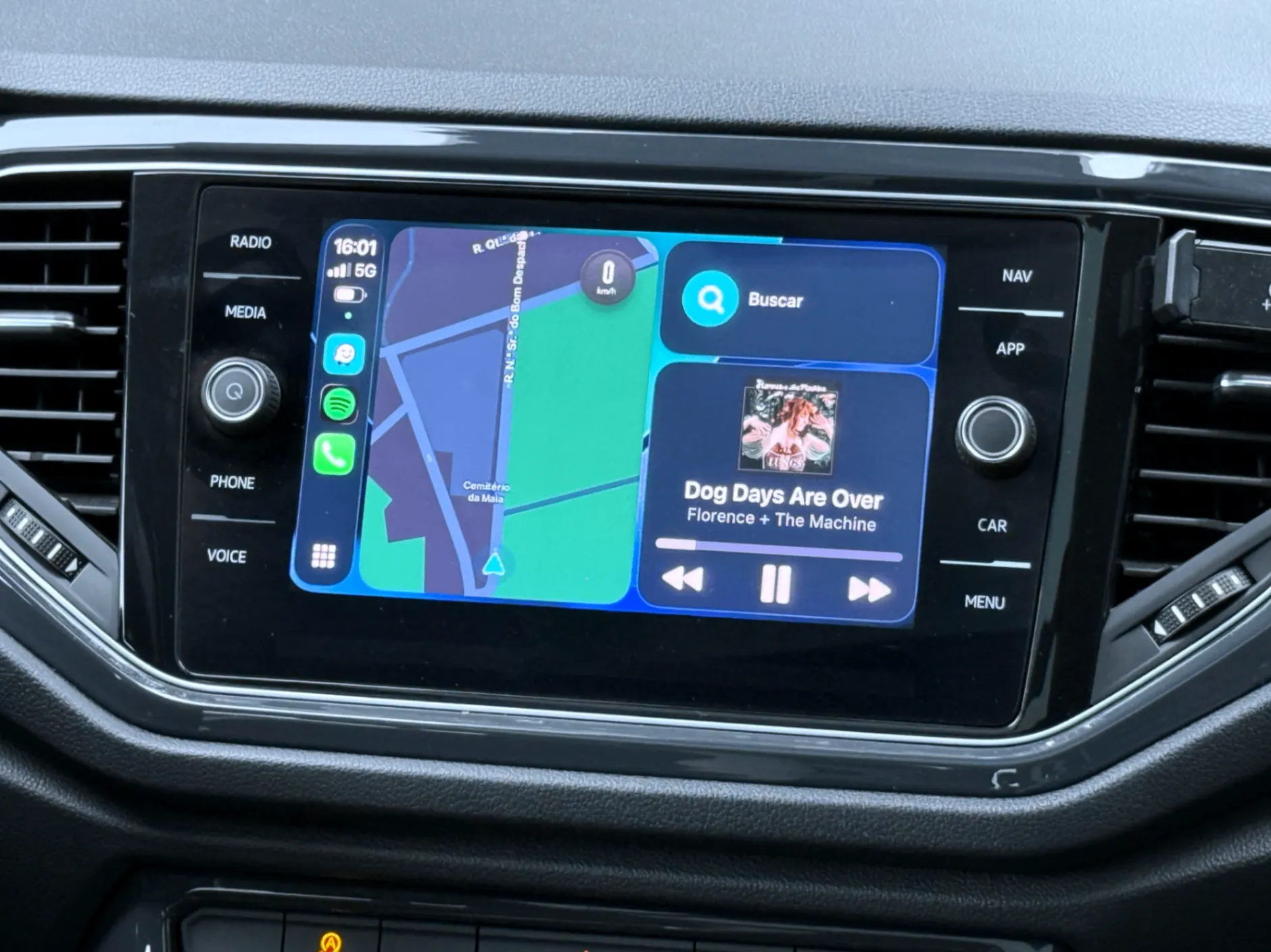 Volkswagen T-Roc 2.0 TDI Sport DSG 4Motion 11