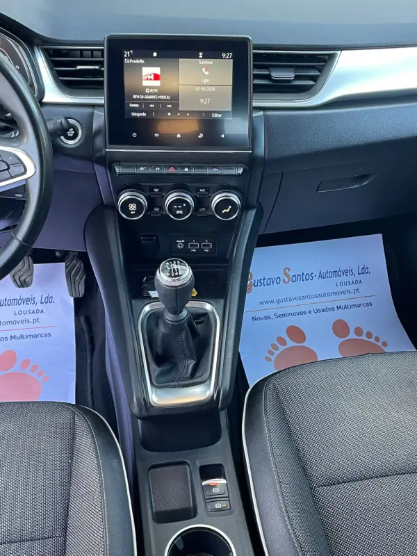Renault Captur 1.0 TCe Intens 33