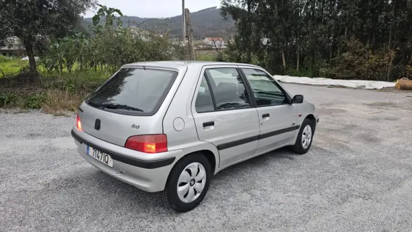 Peugeot 106 1.1 XR 11
