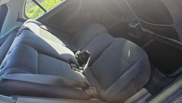 Honda Civic 1.4i Profile 34