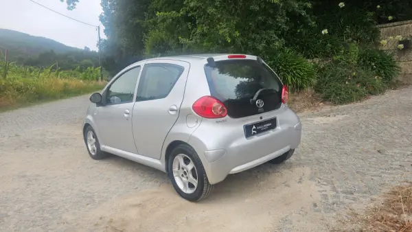 Toyota Aygo 1.0 Style Pack 13