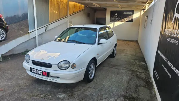 Toyota Corolla 2.0 D-4D Sol 2