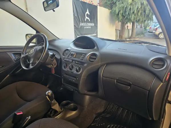 Toyota Yaris 1.4 D-4D Sol AC 42