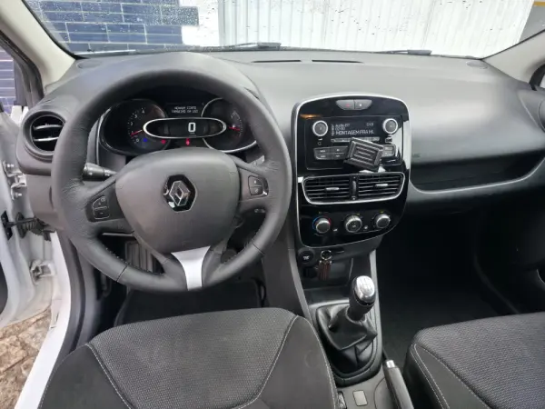 Renault Clio 1.5 dCi Zen 22