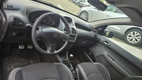 Peugeot 206 1.6 HDi XS 37