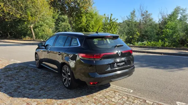 Renault Mégane Sport Tourer 1.5 Blue dCi Limited EDC 17