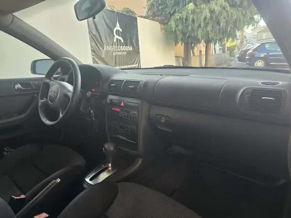 Audi A3 Sportback 1.6 Ambiente Tip. 49