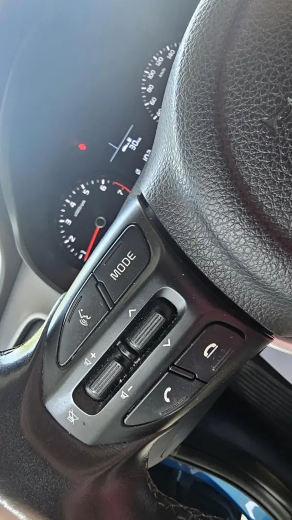 Kia Stonic 1.2 Dynamic 34