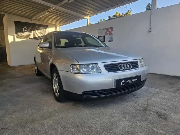 Audi A3 Sportback 1.6 Ambiente Tip. 11