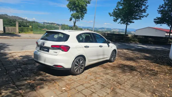 Fiat Tipo 1.6 M-Jet Lounge J17 15