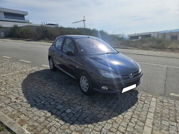 Peugeot 206 1.1 XR Présence 4