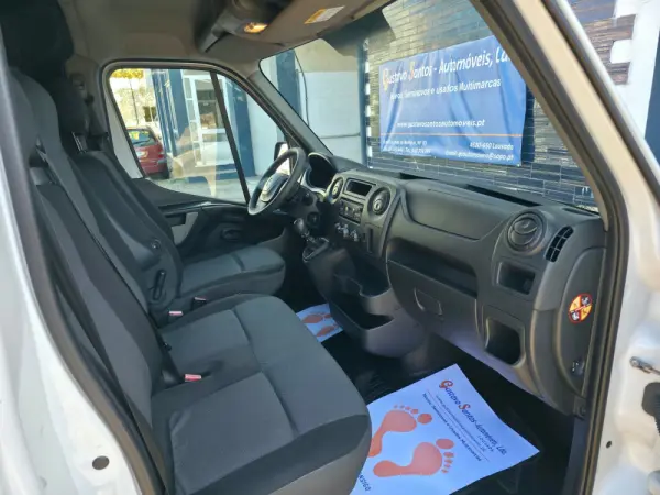 Renault Master 2.3 dCi L1H1 3.3T 34