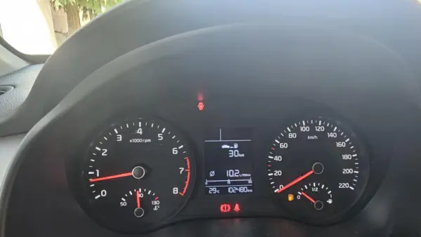 Kia Stonic 1.2 Dynamic 38