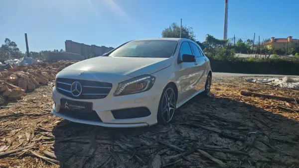 Mercedes-Benz A 180 d AMG Line 10