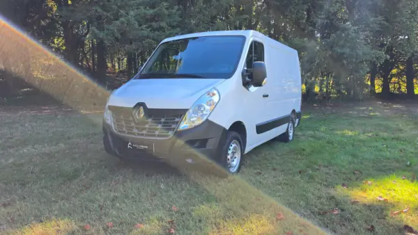 Renault Master 2.3 dCi L1H1 3.3T 8