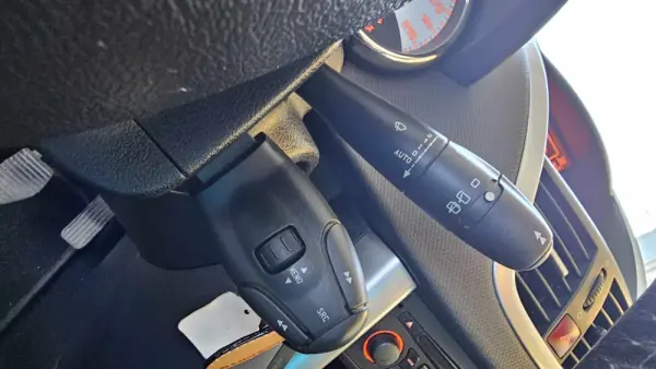 Peugeot 207 SW 1.4 VTi Sportium 28