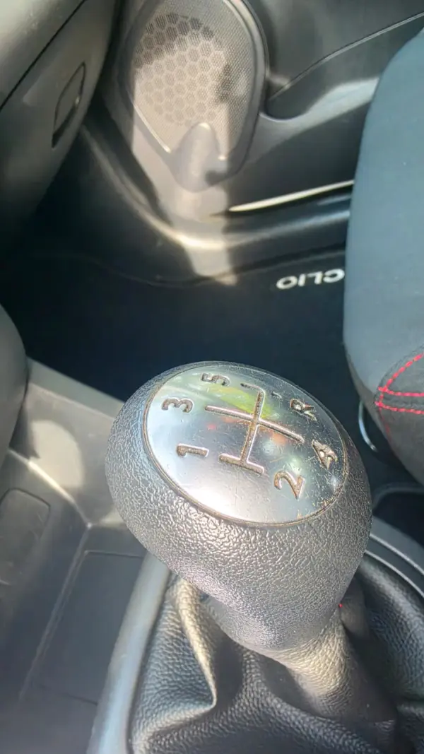 Renault Clio 1.5 dCi Zen 33
