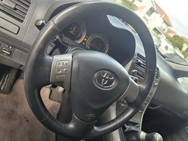 Toyota Auris 1.4 D-4D ACtive+AC 34