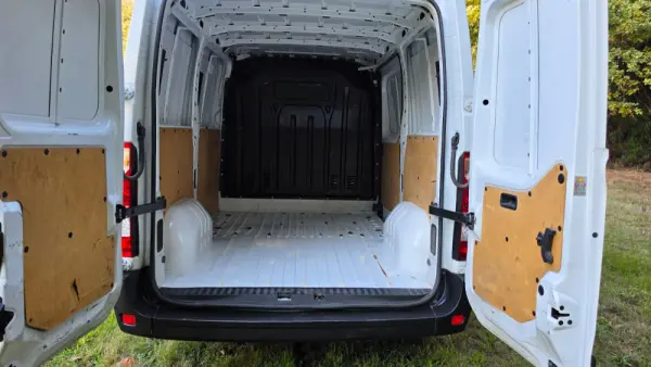 Renault Master 2.3 dCi L1H1 3.3T 27