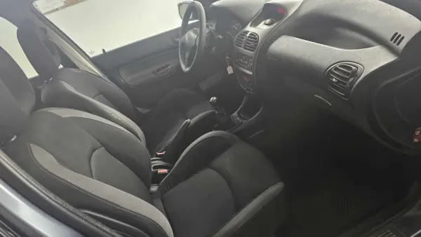 Peugeot 206 SW 1.4 16V XS 36