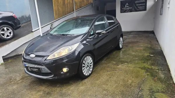 Ford Fiesta 1.4 TDCI Titanium 9